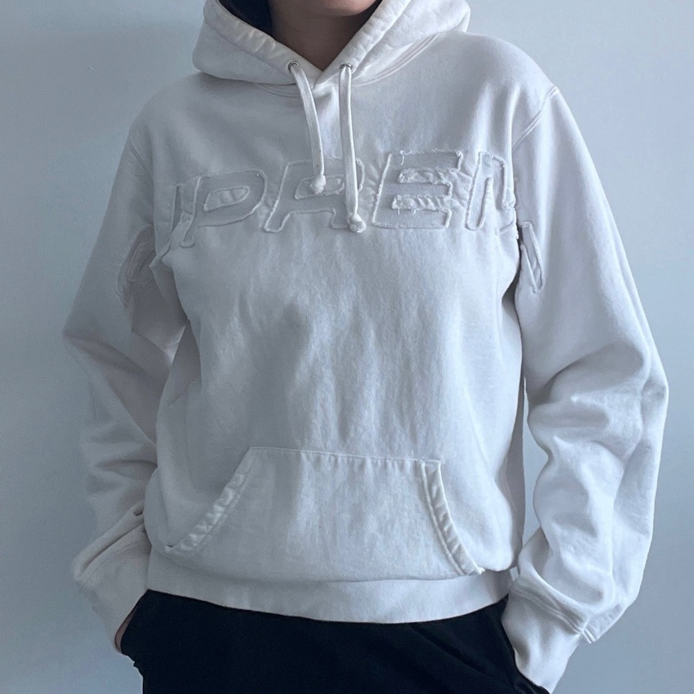 Supreme Set In Logo White Hoodie